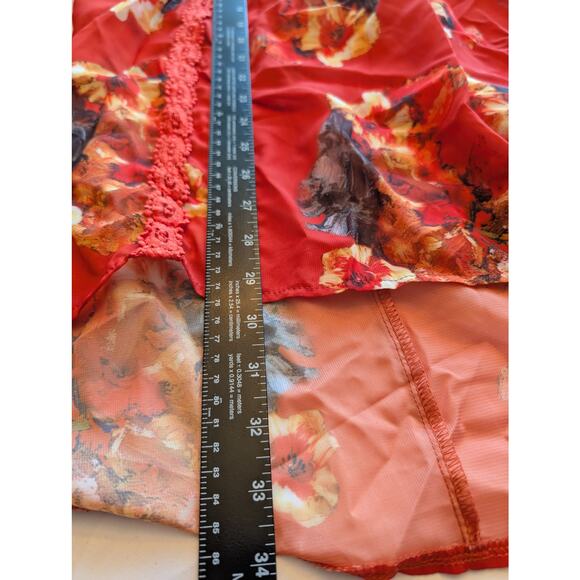 NWT‎ Red Floral Print Tunic Top Crochet Trimmed Boho Style Long Sleeve Blouse - Picture 5 of 7